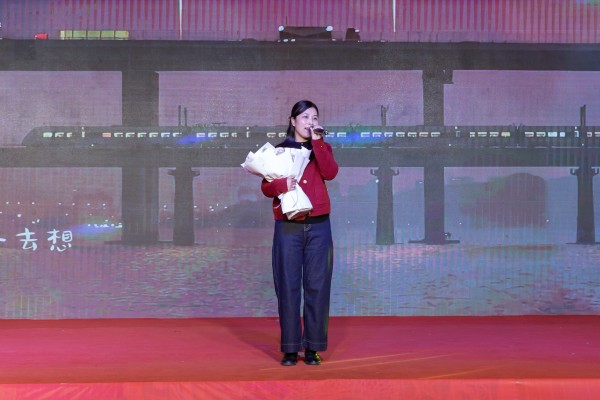 2025春节联欢会节目掠影